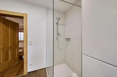 Ein Badezimmer in der Unterkunft Holiday Home Edt