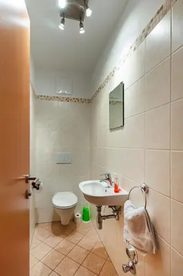 Ein Badezimmer in der Unterkunft Apartment Top 6 by Interhome