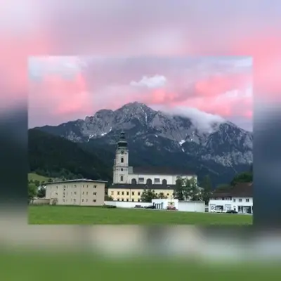 Ein allgemeiner Bergblick oder ein Berglick von der Ferienwohnung aus