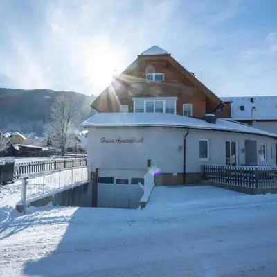 Modern apartment right next to the ski lift