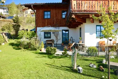 Ein Garten an der Unterkunft Appartements Rettensteiner