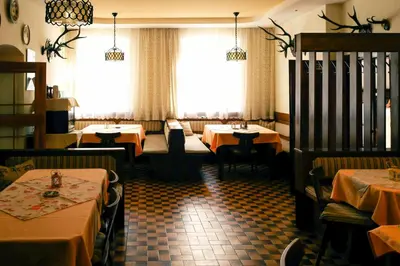 Ein Restaurant oder anderes Speiselokal in der Unterkunft Gasthof Zeiser