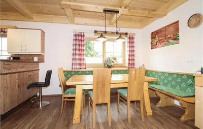 Küche/Küchenzeile in der Unterkunft Ferienhaus In Ruhiger Lage