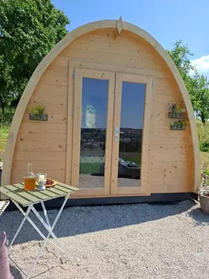 Das Gebäude in dem sich die Ferienwohnung befindet
