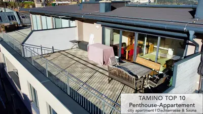 Ein Balkon oder eine Terrasse in der Unterkunft Penthouse TAMINO TOP 10