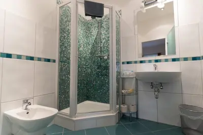Ein Badezimmer in der Unterkunft Hotel Pension Kandolf