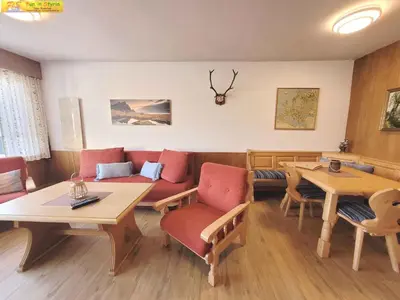 Ein Sitzbereich in der Unterkunft Holiday home in Bad Mitterndorf - Steiermark 41124