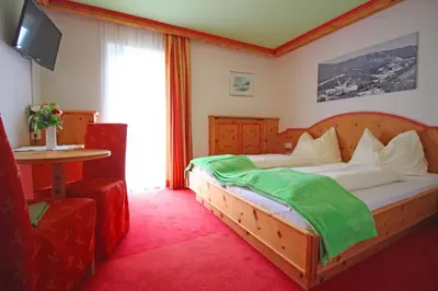 Ein Bett oder Betten in einem Zimmer der Unterkunft Hotel Käferhube
