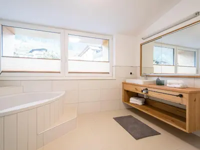 Ein Badezimmer in der Unterkunft Apartment Christine Penthouse by Interhome