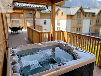 Ein allgemeiner Bergblick oder ein Berglick von der Ferienwohnung aus
