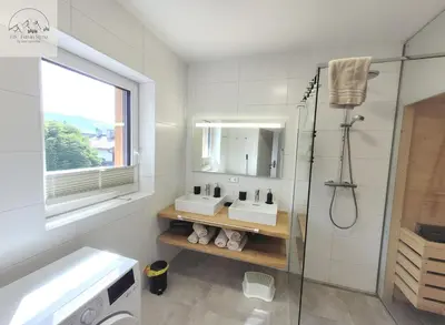 Ein Badezimmer in der Unterkunft Penthouse Apartment Bergkristall by FiS - Fun in Styria