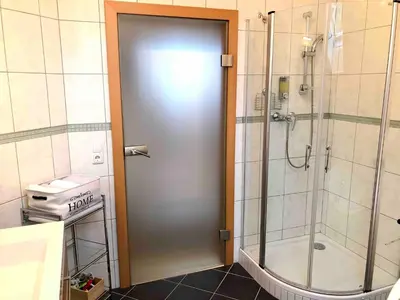 Ein Badezimmer in der Unterkunft Apartment With Amazing Lake- and Mountain View
