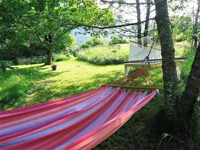 Ein Garten an der Unterkunft Countryhouse Lake Attersee - Atemberaubende Lage - Bezauberndes Hideaway