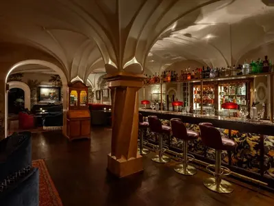 Lounge oder Bar in der Unterkunft Rosewood Schloss Fuschl