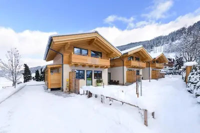 Chalets AurAlpin im Winter