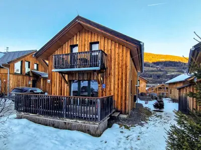 Das Gebäude in dem sich das Chalet befindet