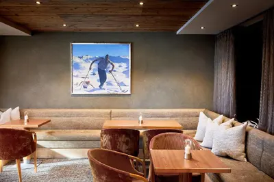 Ein Sitzbereich in der Unterkunft Alpenhotel Perner
