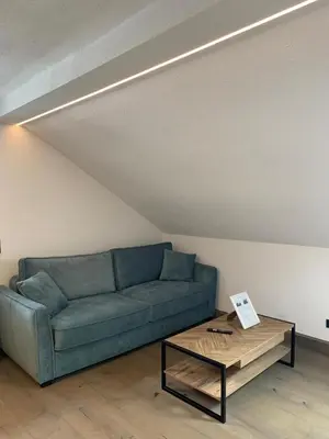Ein Sitzbereich in der Unterkunft Idyllische Suite in Zentrumsnähe mit Parkplatz Top 2