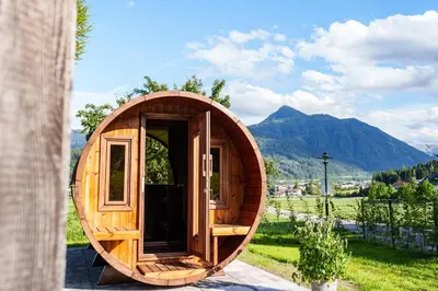 Ein allgemeiner Bergblick oder ein Berglick von der Ferienwohnung aus