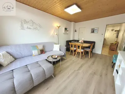 Ein Sitzbereich in der Unterkunft Apartment Panoramablick Tauplitz