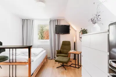 TV/Unterhaltungsangebot in der Unterkunft Hike & Ski-in Ski-out Mountain View Apartment for Family & Friends