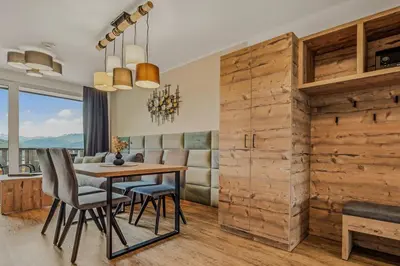Ein Sitzbereich in der Unterkunft Ski-In&Out auf 1641m, Sauna, Tiefgarage