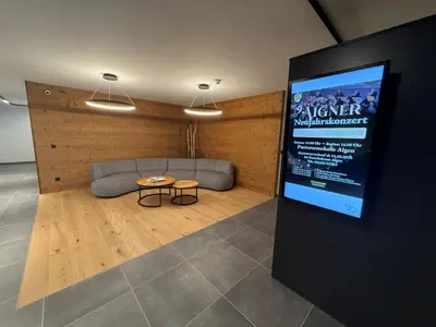 Ein Sitzbereich in der Unterkunft Pure Alpine Suites