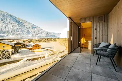 Ein allgemeiner Bergblick oder ein Berglick von der Ferienwohnung aus