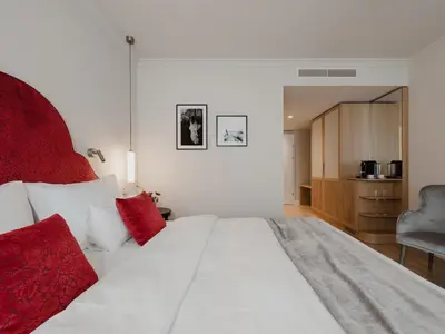Ein Bett oder Betten in einem Zimmer der Unterkunft Grand Elisabeth - 4 Sterne superior