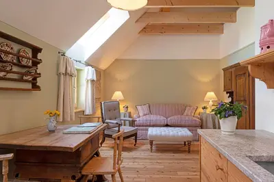 Ein Sitzbereich in der Unterkunft Altaussee Retreat Apartment - Your Austrian Home
