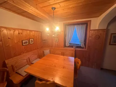 Ein Sitzbereich in der Unterkunft Apartment 8 Grüner Baum Alpendorf
