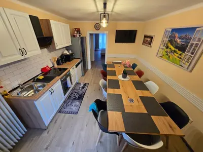 Küche/Küchenzeile in der Unterkunft Haus Bellaflora Apartman