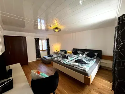 Ein Sitzbereich in der Unterkunft Ferienhaus TraunseeStrand