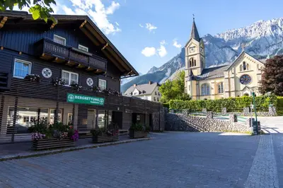 Ein allgemeiner Bergblick oder ein Berglick von der Ferienwohnung aus