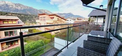 Ein allgemeiner Bergblick oder ein Berglick von der Ferienwohnung aus