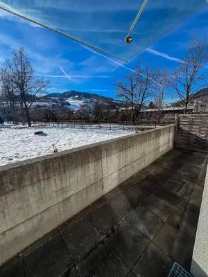 Ein allgemeiner Bergblick oder ein Berglick von der Ferienwohnung aus