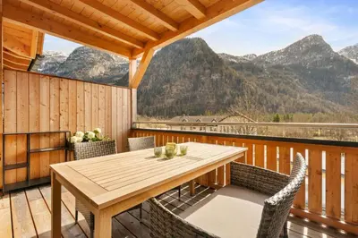 Ein allgemeiner Bergblick oder ein Berglick von der Ferienwohnung aus