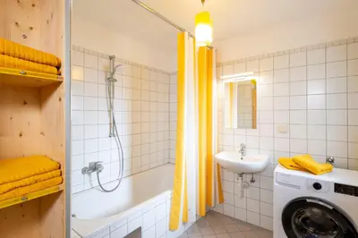 Ein Badezimmer in der Unterkunft Apartments Sopherl - by myNests