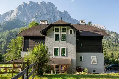 Naturlandschaft in der Nähe der Lodge