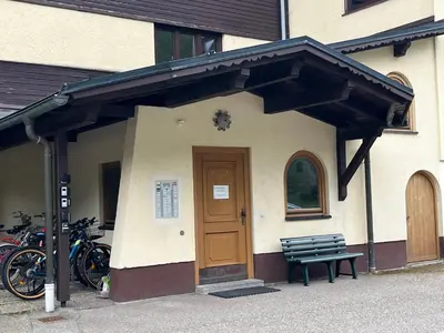 Radfahren an der Unterkunft Apartment Elisabeth oder in der Nähe