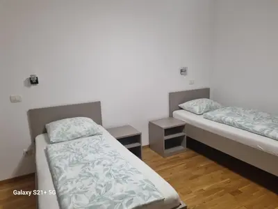 Ein Bett oder Betten in einem Zimmer der Unterkunft Ferienwohnung Maitschern