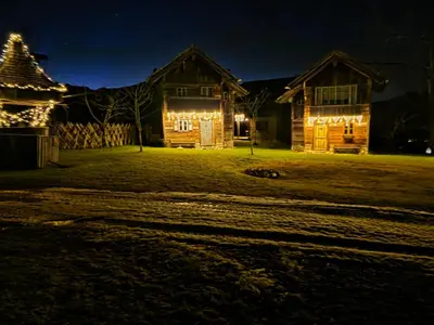 Das Gebäude in dem sich das Chalet befindet