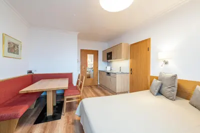 Küche/Küchenzeile in der Unterkunft Reisslerhof Hotel & Apartments - by myNests