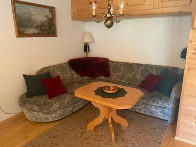 Ein Sitzbereich in der Unterkunft Appartementhaus Parzer
