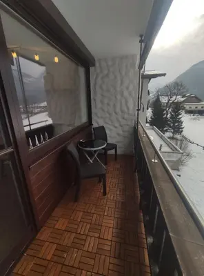 Ein allgemeiner Bergblick oder ein Berglick von der Ferienwohnung aus