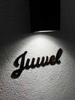 Ein Zertifikat, Auszeichnung, Logo oder anderes Dokument, das in der Unterkunft Juwel ausgestellt ist