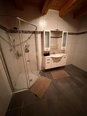 Ein Badezimmer in der Unterkunft Ferienwohnung in idyllischer Natur für bis zu 4 Personen in der Gemeinde Rutzenham - Bergern