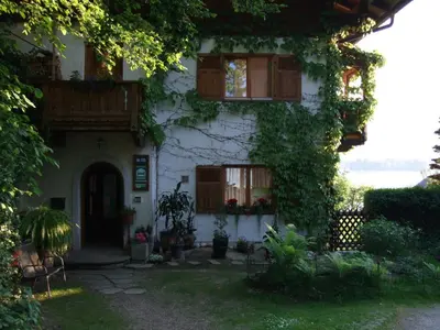 Ein Garten an der Unterkunft Apartment Schilcher