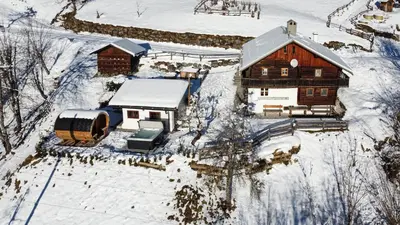 Oberbrixen Hütte im Winter
