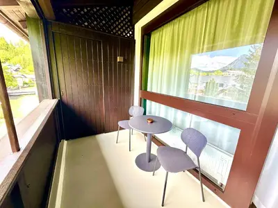 Grundriss der Unterkunft Red Velvet-Romantik Appartement mit Balkon & Flussblick - Das Alpenzeit im Zentrum mit Parkplatz